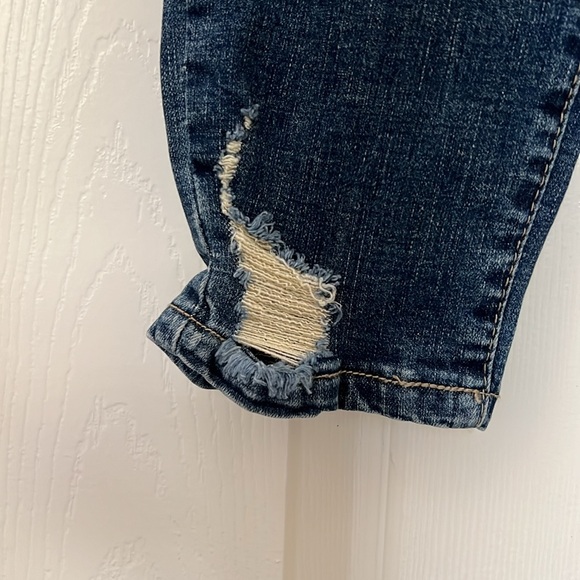 Women’s Distressed skinny jeans with stretch - Picture 6 of 10